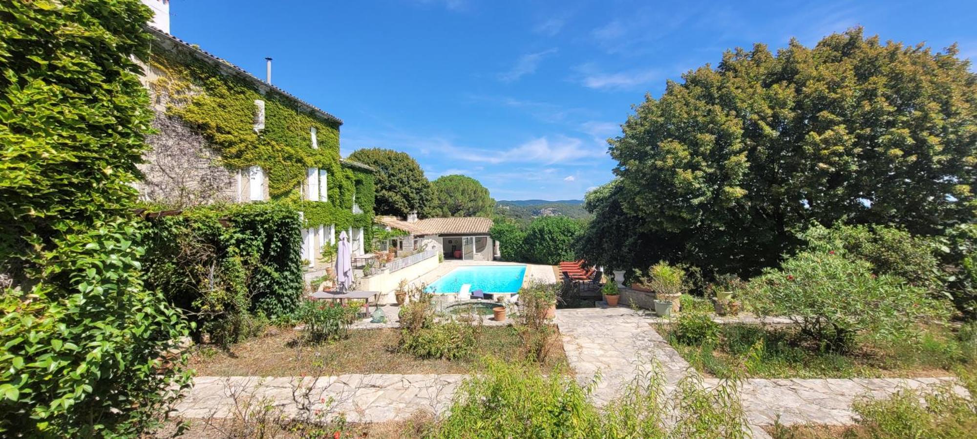 Le Domaine Du Soulier -Gite Et Chambres D'Hotes - La Maison Du Gardien Tornac Zewnętrze zdjęcie