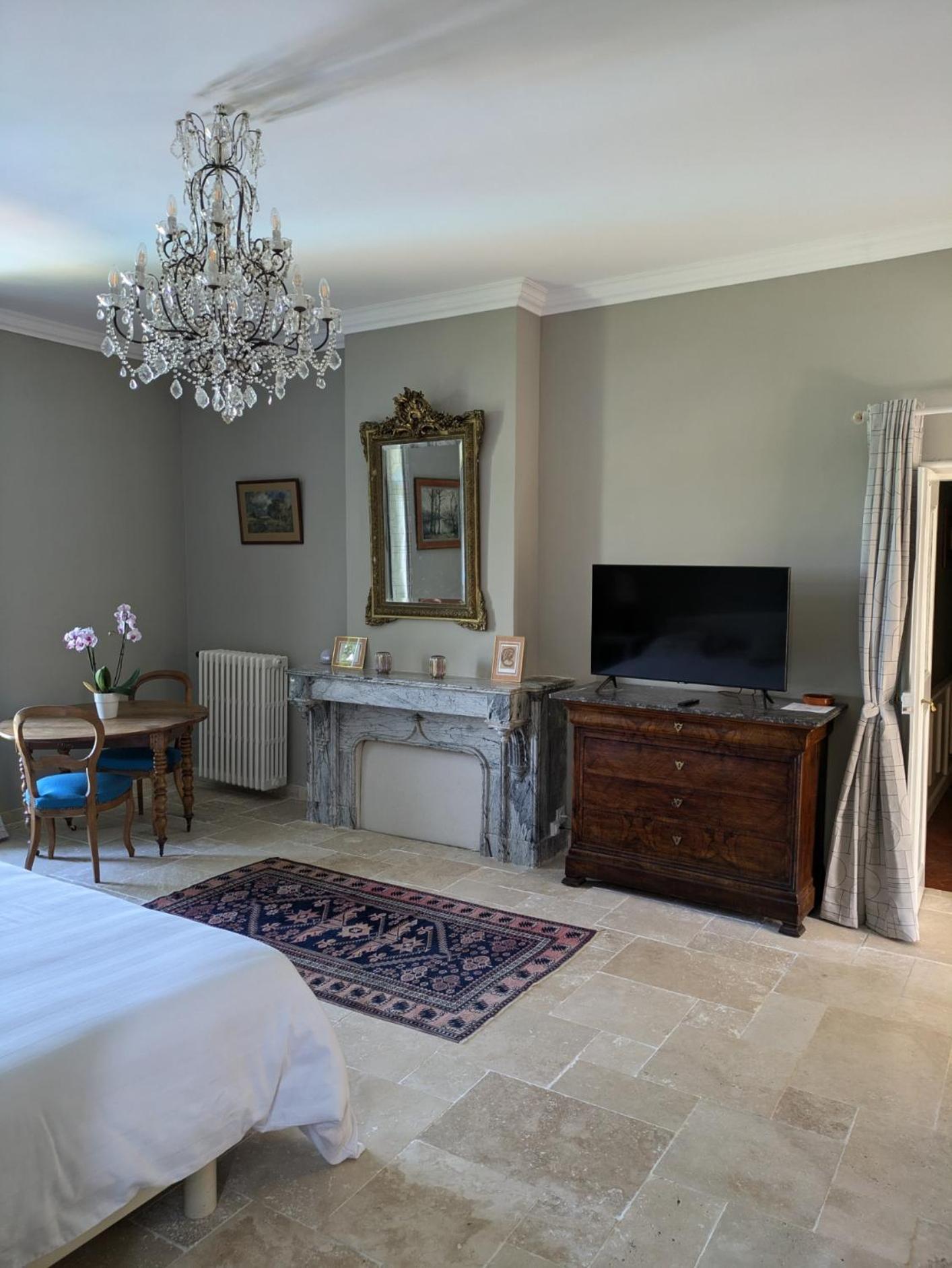 Le Domaine Du Soulier -Gite Et Chambres D'Hotes - La Maison Du Gardien Tornac Zewnętrze zdjęcie