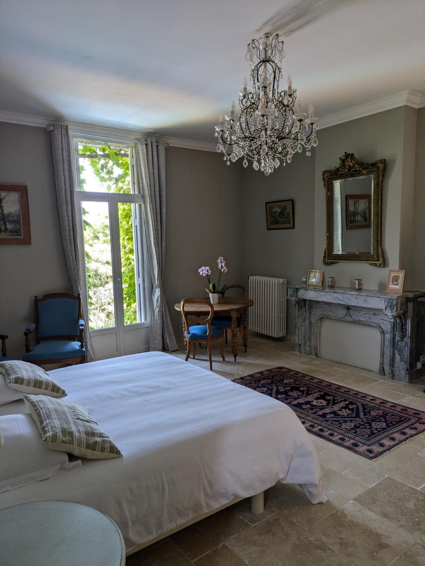 Le Domaine Du Soulier -Gite Et Chambres D'Hotes - La Maison Du Gardien Tornac Zewnętrze zdjęcie